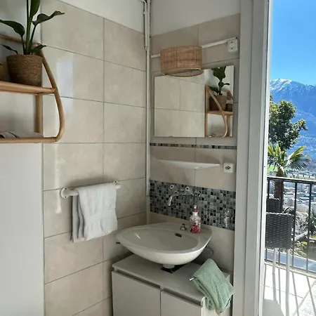 Olanda Kro Locarno